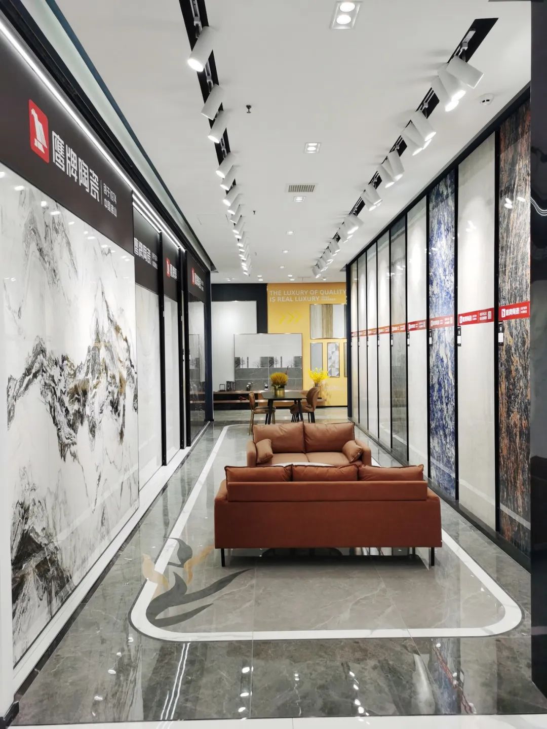 新店鑒賞｜四川南充鷹牌陶瓷旗艦店，詮釋家居空間美學(圖5)