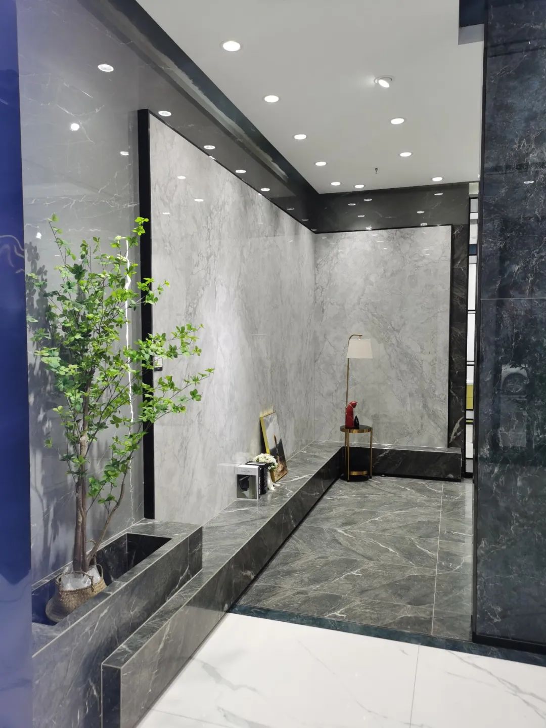 新店鑒賞｜四川南充鷹牌陶瓷旗艦店，詮釋家居空間美學(圖9)