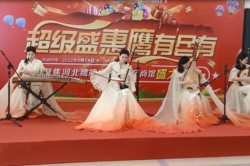 勢不可擋,鷹牌陶瓷終端布局再提速,石家莊1000㎡旗艦店盛大開業!(圖5) 勢不可擋,鷹牌陶瓷終端布局再提速,石家莊1000㎡旗艦店盛大開業!(圖5)