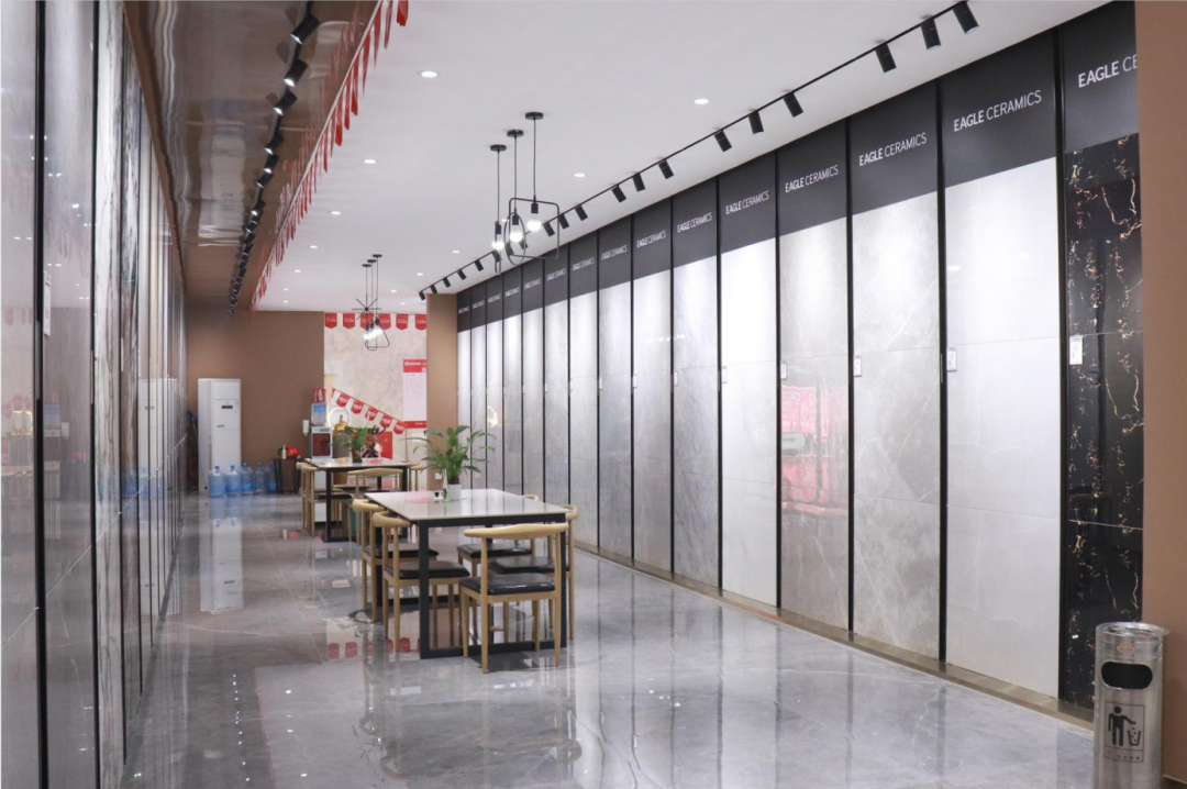 晉江鷹牌旗艦店｜緊跟時代步伐，以品牌力量制勝市場!(圖9)