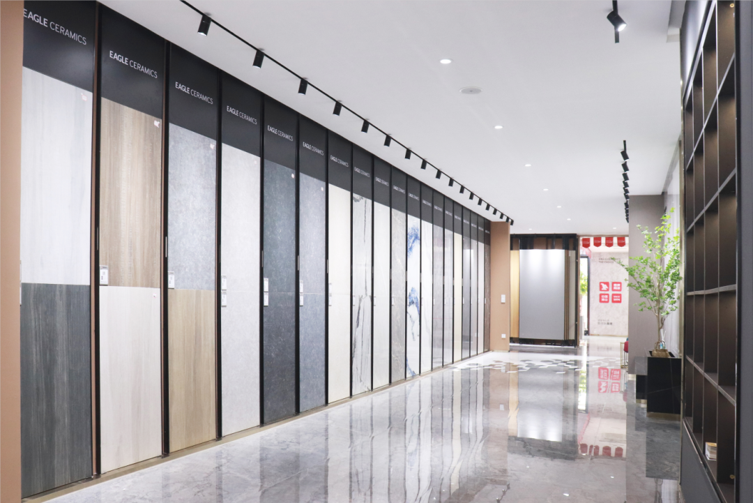 晉江鷹牌旗艦店｜緊跟時代步伐，以品牌力量制勝市場!(圖14)