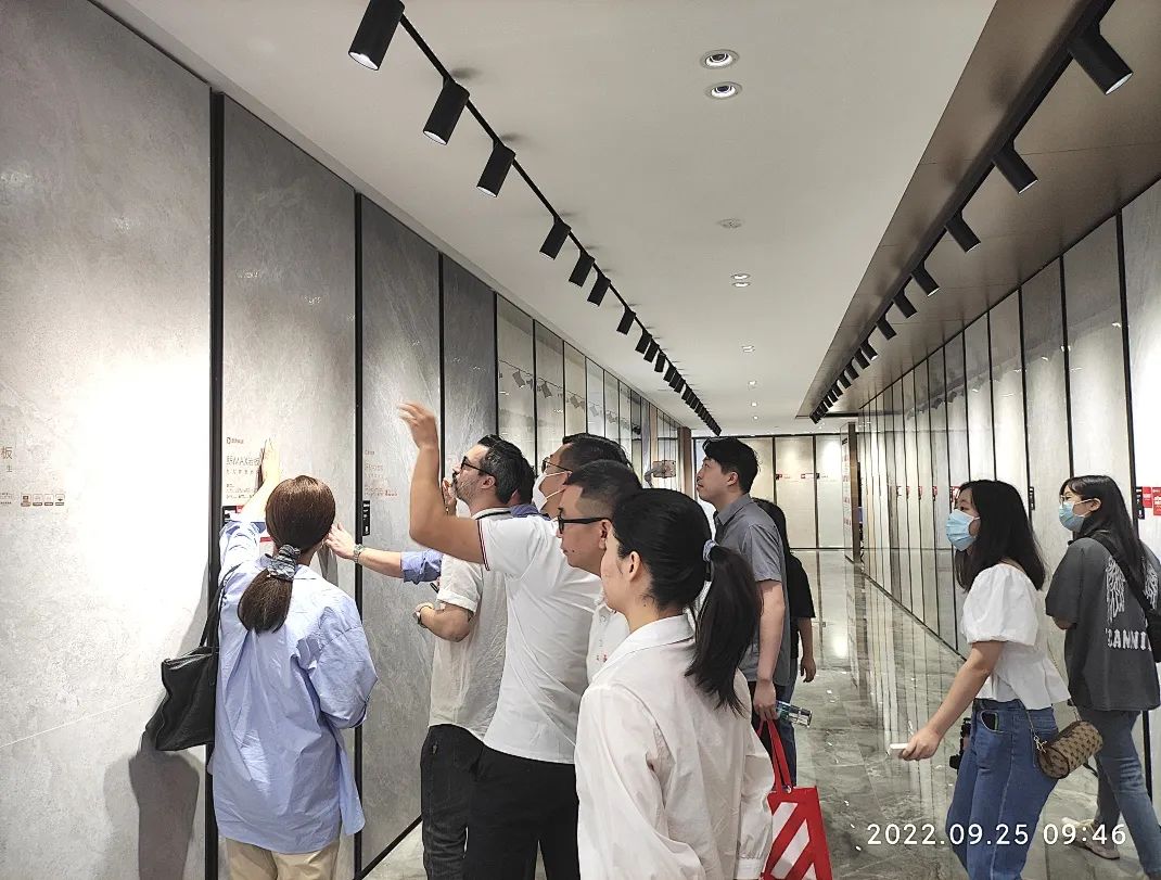 重磅榮譽｜鷹牌陶瓷榮獲“中意陶瓷設計大獎賽”兩大金獎！(圖7)