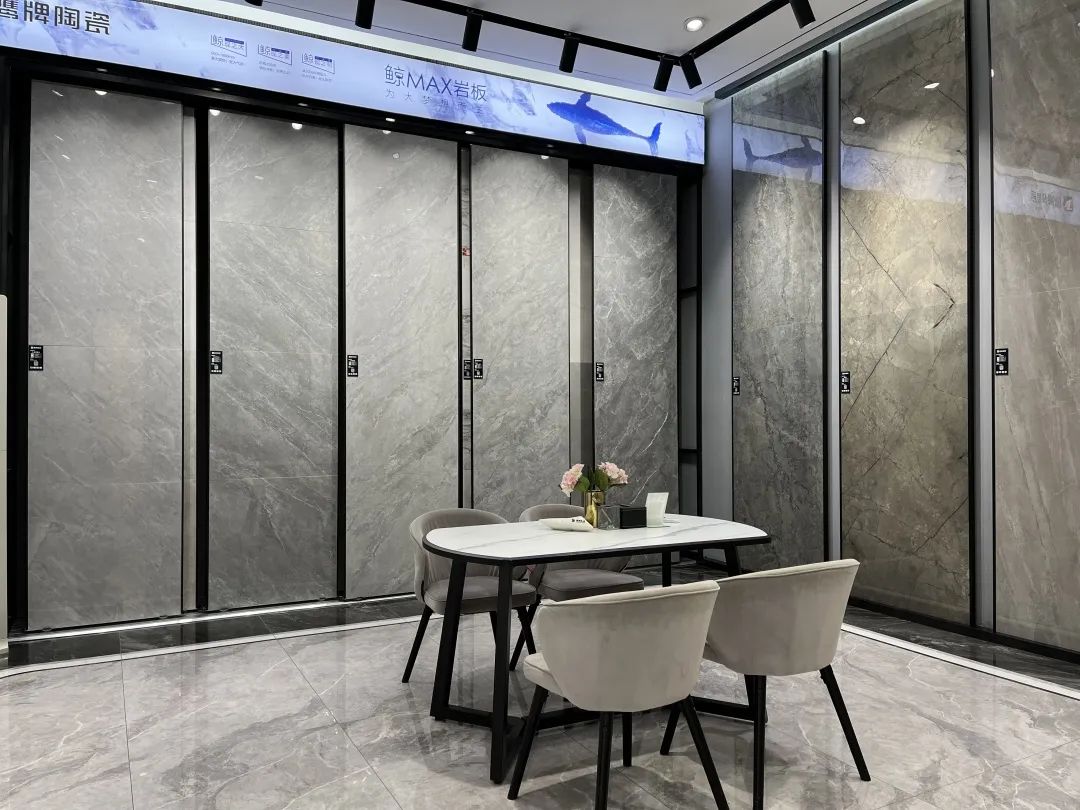 鷹牌墻地專家店｜廣西?南寧——以全新面貌華麗綻放，演繹現(xiàn)代時(shí)尚輕奢格調(diào)(圖13)