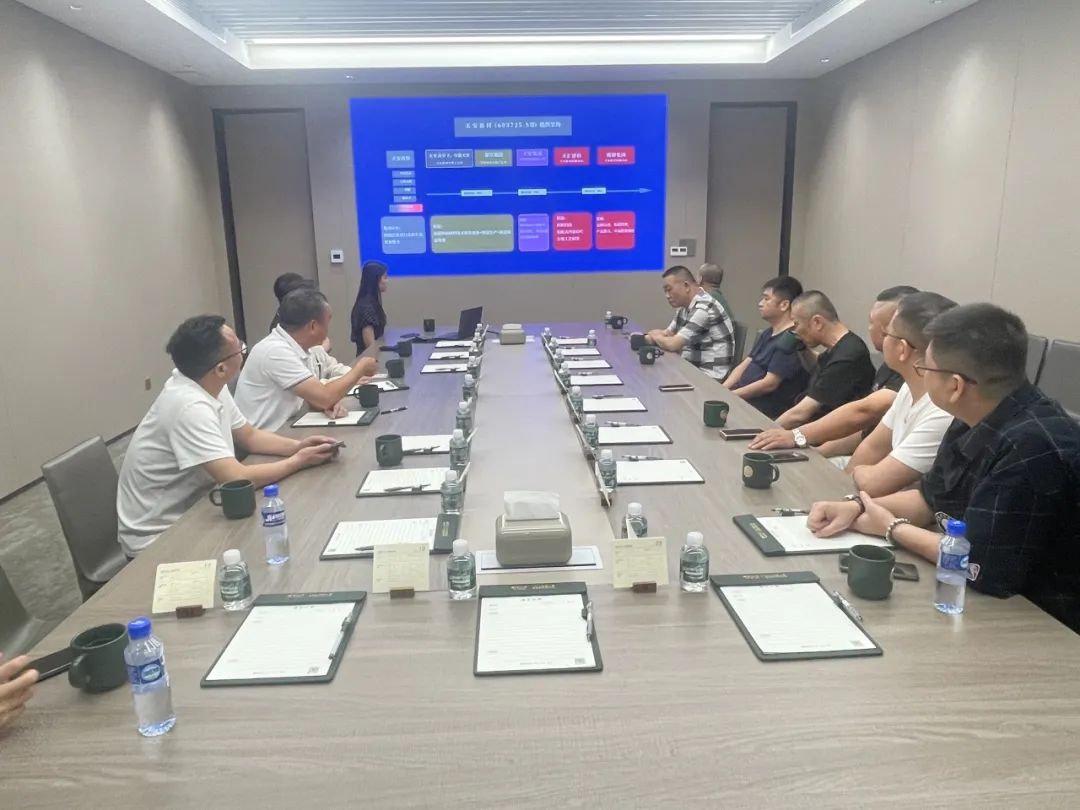 共話家居發展新趨勢｜湖南千思裝飾集團張董一行蒞臨鷹牌總部參觀交流(圖6)