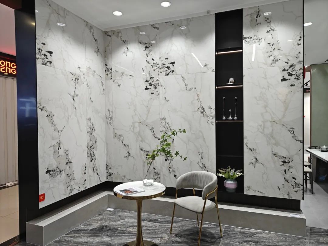 鷹牌50周年 門店風(fēng)采｜河南駐馬店鷹牌旗艦店，讓雅致成為生活的底色(圖11)