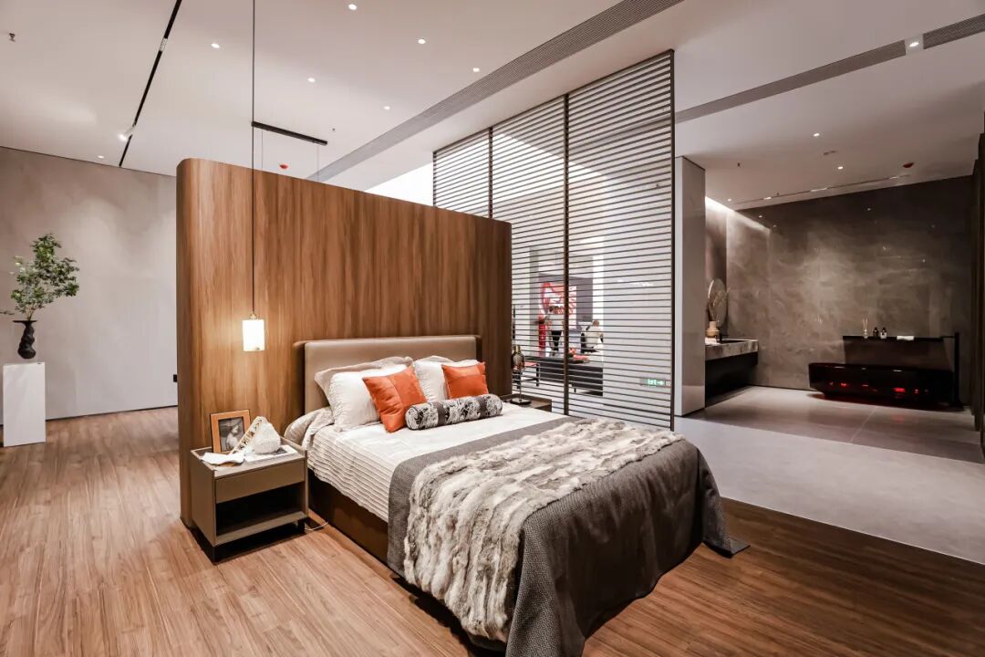 交流互進 共謀發展｜鷹牌集團赴千思裝飾考察交流，共話行業發展新趨勢(圖6)