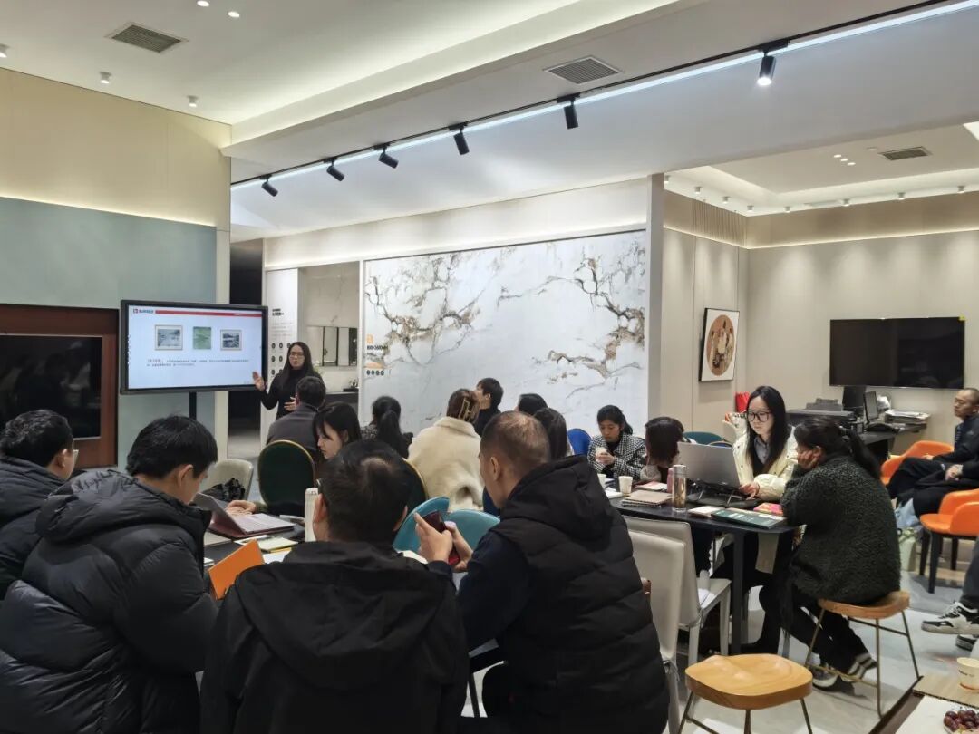 終端賦能 聚力增長(zhǎng)｜2025鷹牌陶瓷+新材培訓(xùn)會(huì)【天津站】順利舉行